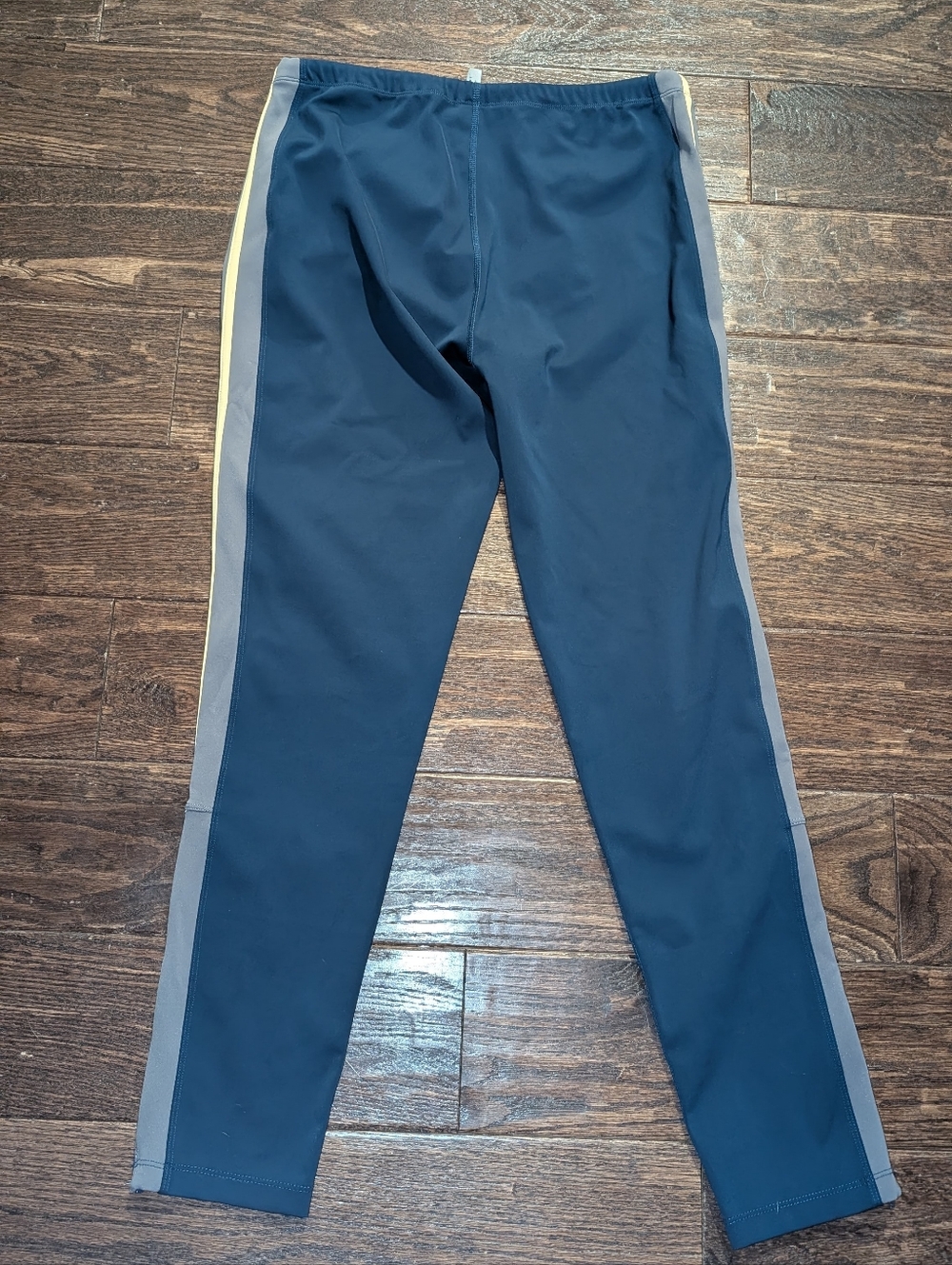 Free People Movement Athletic Pants Low Rise Zip Open Bottom - Picture 4 of 8